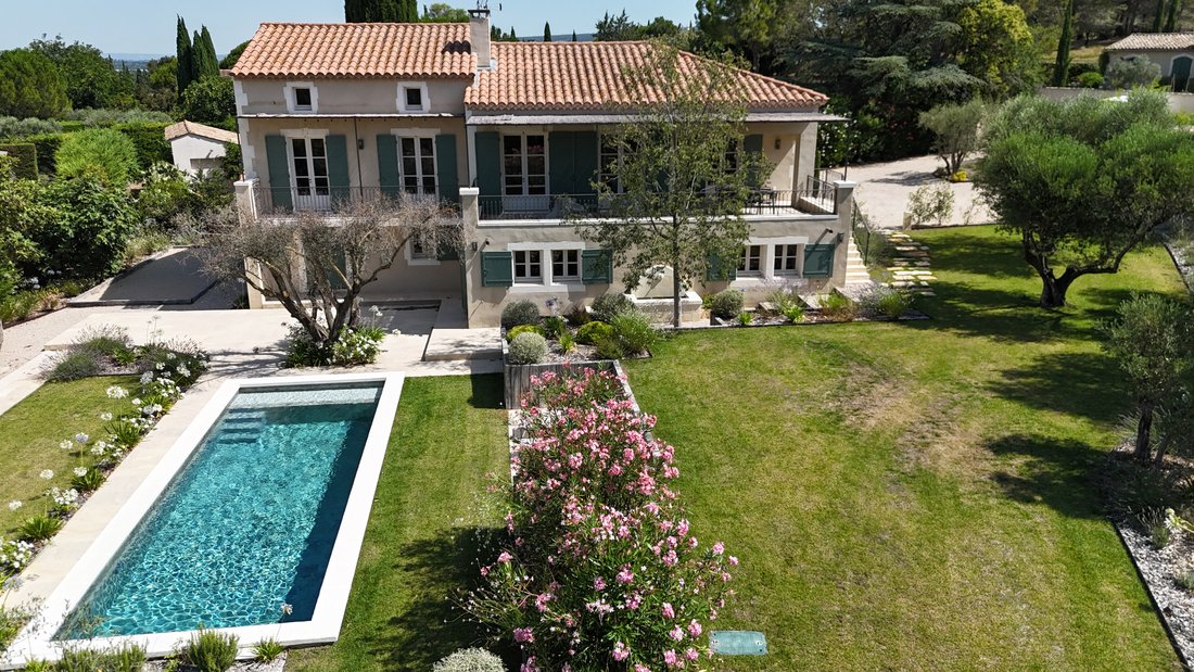House in Fontvieille, Provence-Alpes-Côte d'Azur, France 1 - 18473431
