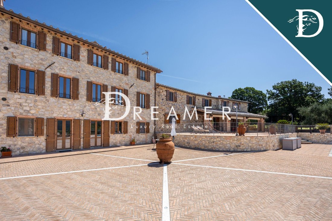 Villa in Monticiano, Tuscany, Italy 5 - 18434121
