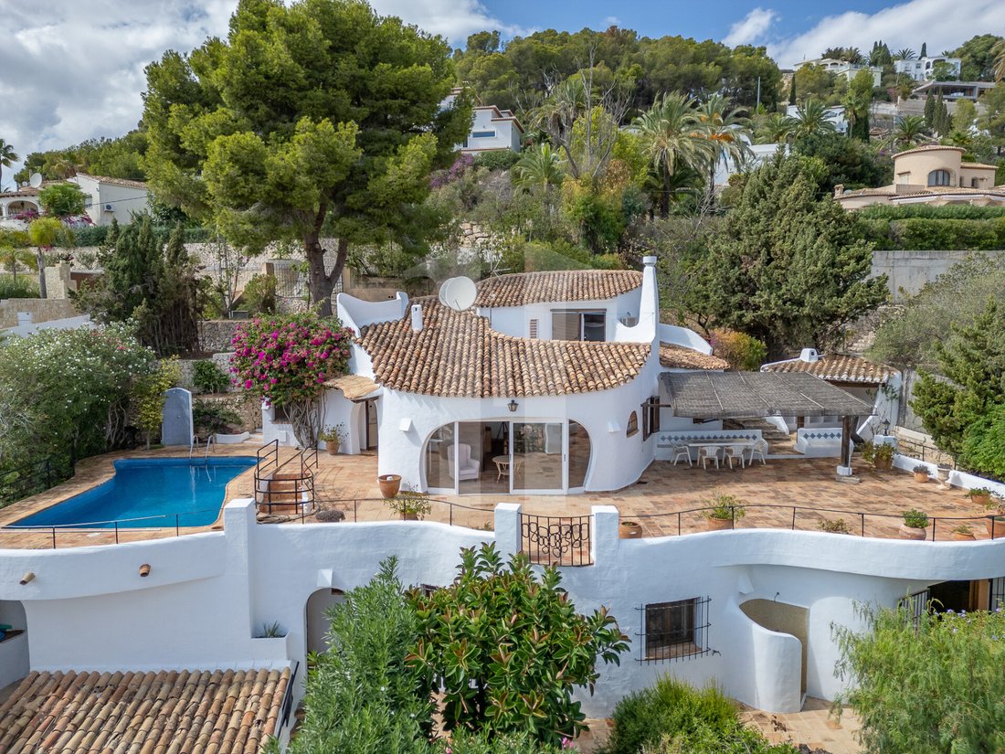 Villa in Moraira, Teulada, Valencian Community 1 - 18474608