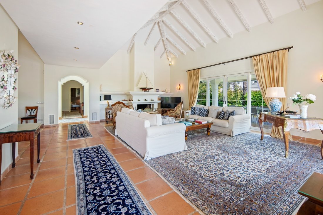 Villa in Nueva Andalucia, Marbella, Spain 5 - 18473768