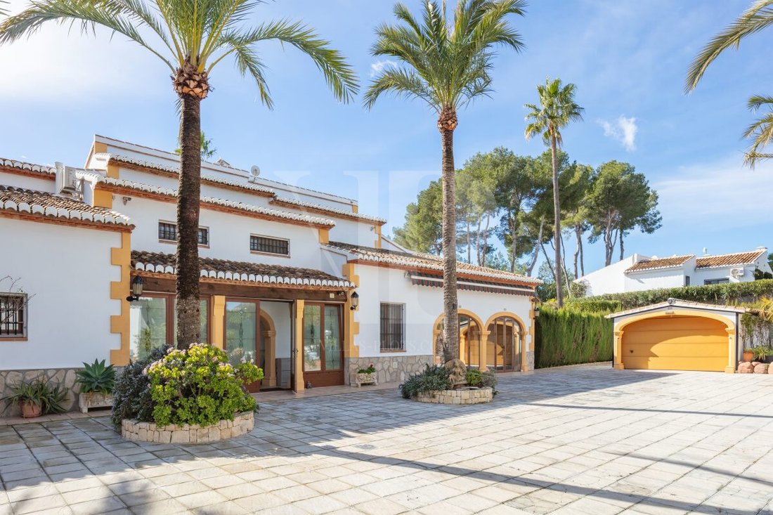 Villa in Xabia / Javea, Valencian Community, Spain 2 - 18475353