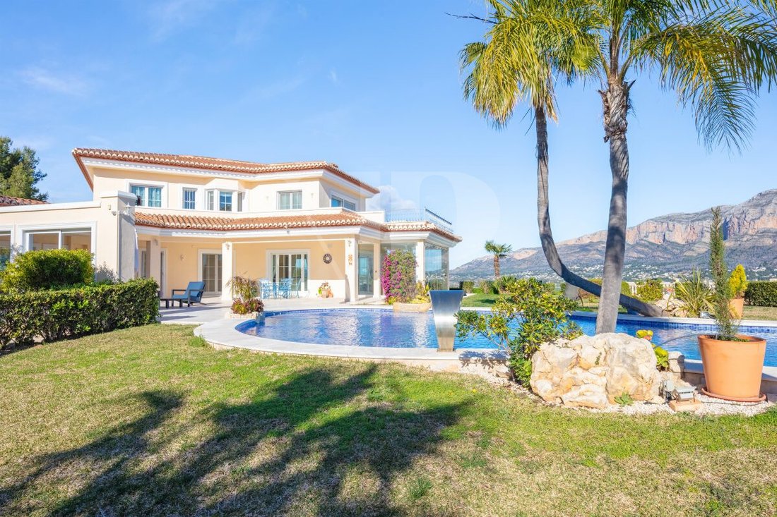 Villa in Xabia / Javea, Valencian Community, Spain 2 - 18474440