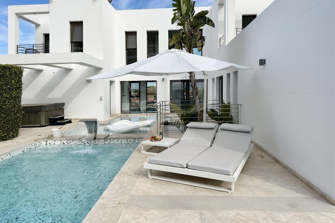 Villa in Xabia / Javea, Valencian Community, Spain 2 - 18474408