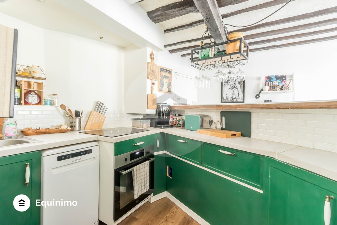 Apartment in Pereire-Malesherbes, Paris 17e Arrondissement, Paris 2 - 18474297