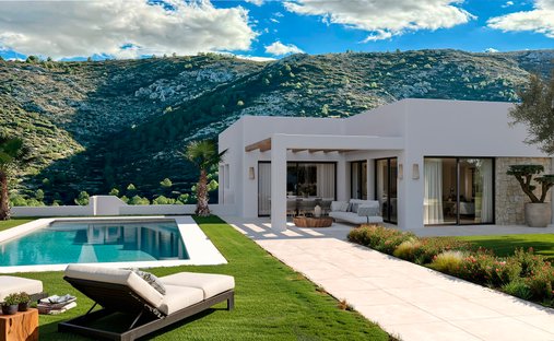 Villa in Pedreguer, Valencian Community, Spain 1