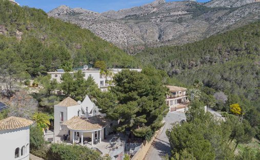 Villa in Altea, Valencian Community, Spain 1