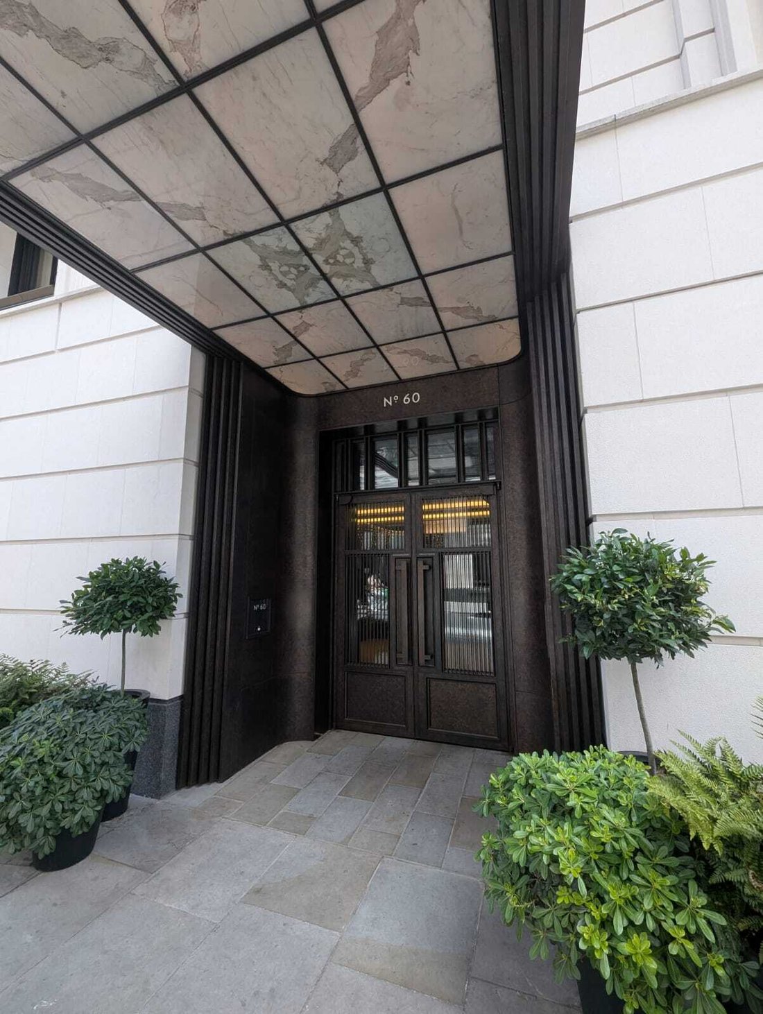Apartment in Mayfair, Westminster, England 2 - 17619870