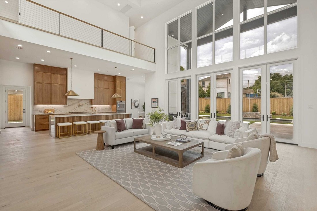 House in Dallas, Texas, United States 3 - 18480307