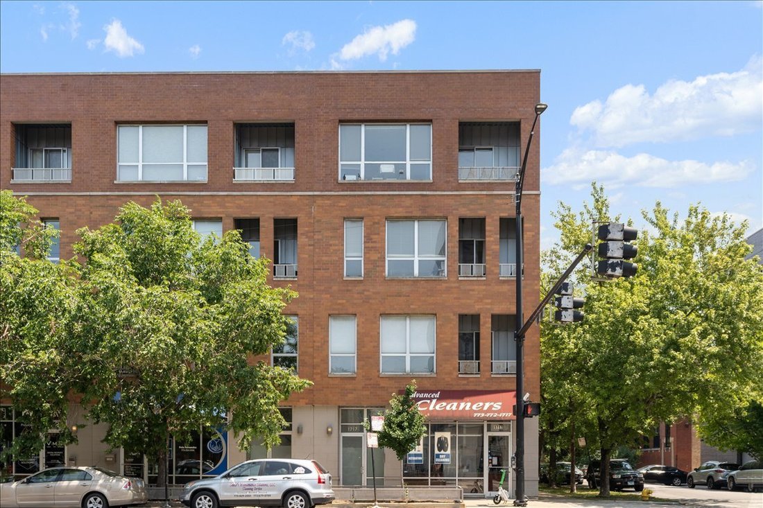 Condo in Chicago, Illinois, United States 1 - 18478375