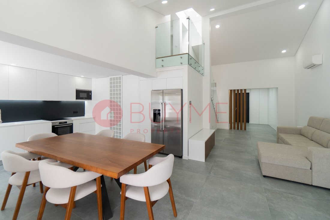 House in Quarteira, Algarve, Portugal 2 - 18479565