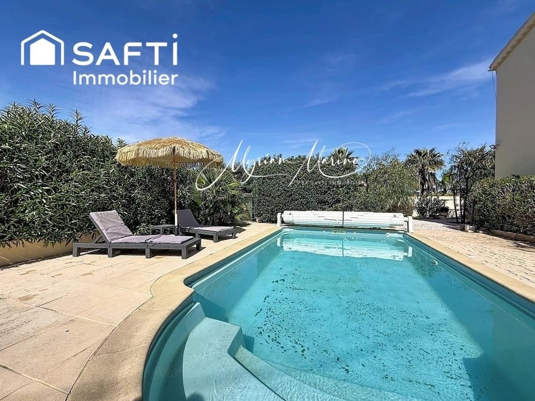 House in Frejus, Provence-Alpes-Côte d'Azur, France 3 - 17946837