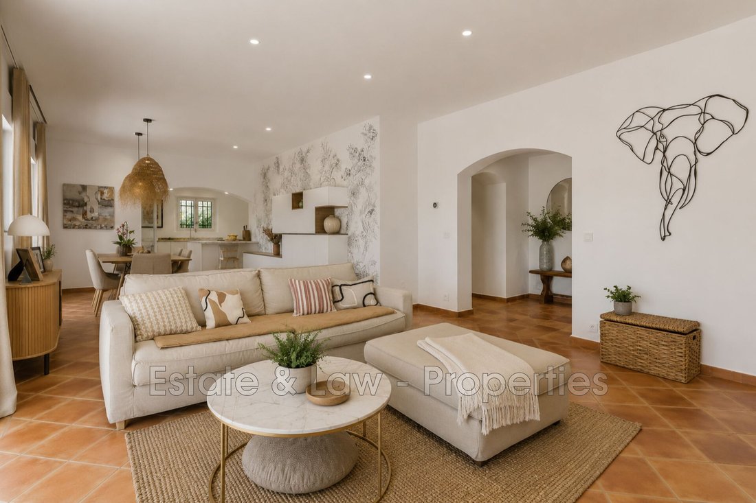Villa in Le Plan-de-la-Tour, Provence-Alpes-Côte d'Azur, France 5 - 18475217
