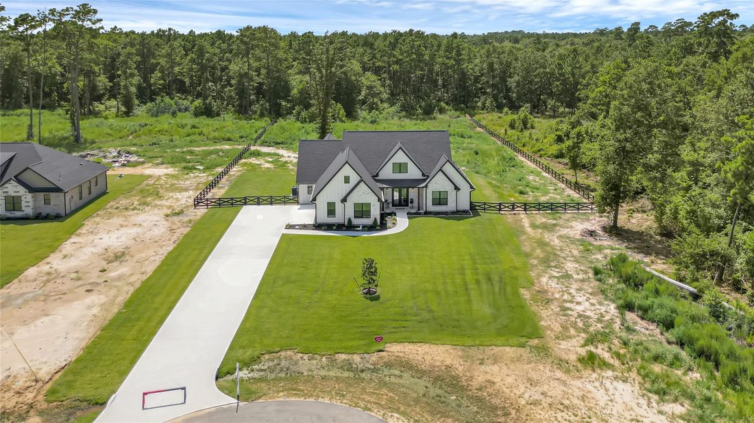 House in Conroe, Texas, United States 4 - 18456035