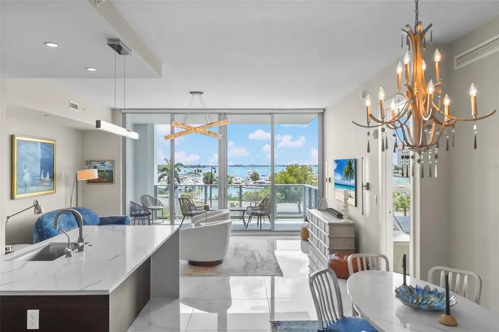 House in Sarasota, Florida, United States 3 - 18480422
