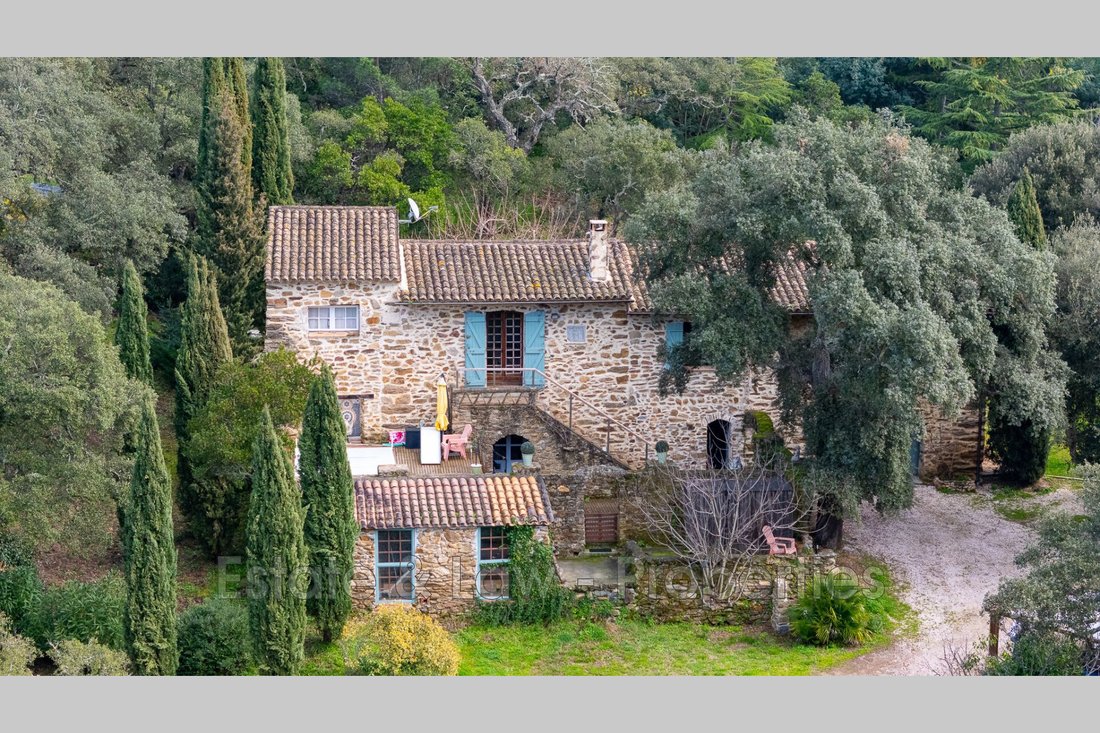 Villa in La Môle, Provence-Alpes-Côte d'Azur, France 1 - 18475210
