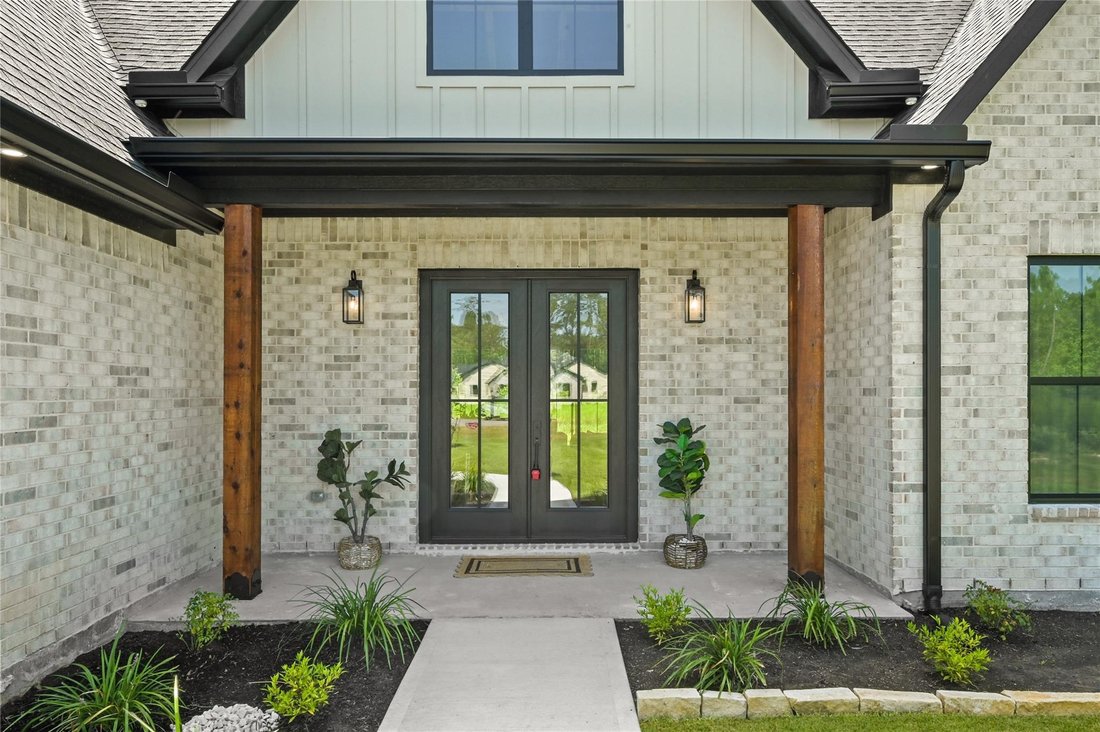 House in Conroe, Texas, United States 5 - 18456035