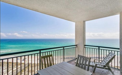 Condo in Pensacola Beach, Florida, United States 1