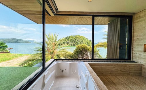 Haus in Angra dos Reis, Rio de Janeiro, Brasilien 1