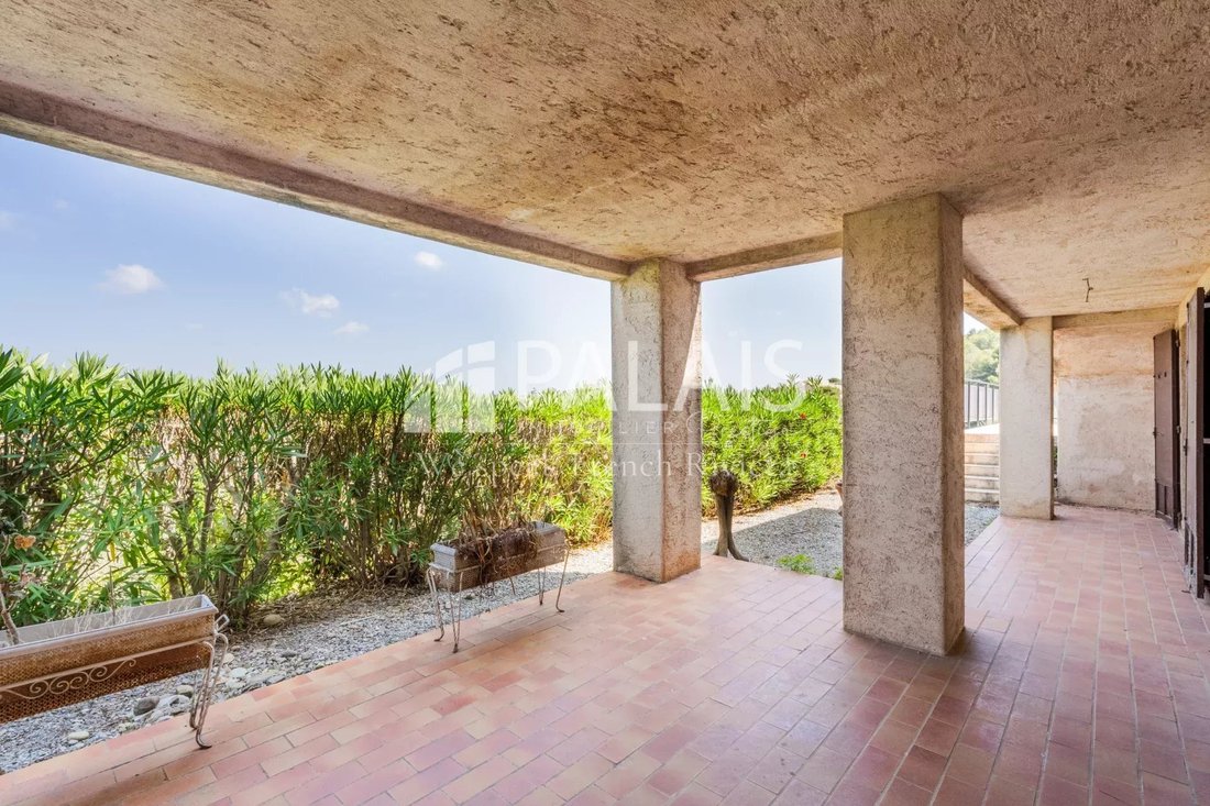 House in Val Fleuri-Montaleigne, Cagnes-sur-Mer, France 4 - 18475887