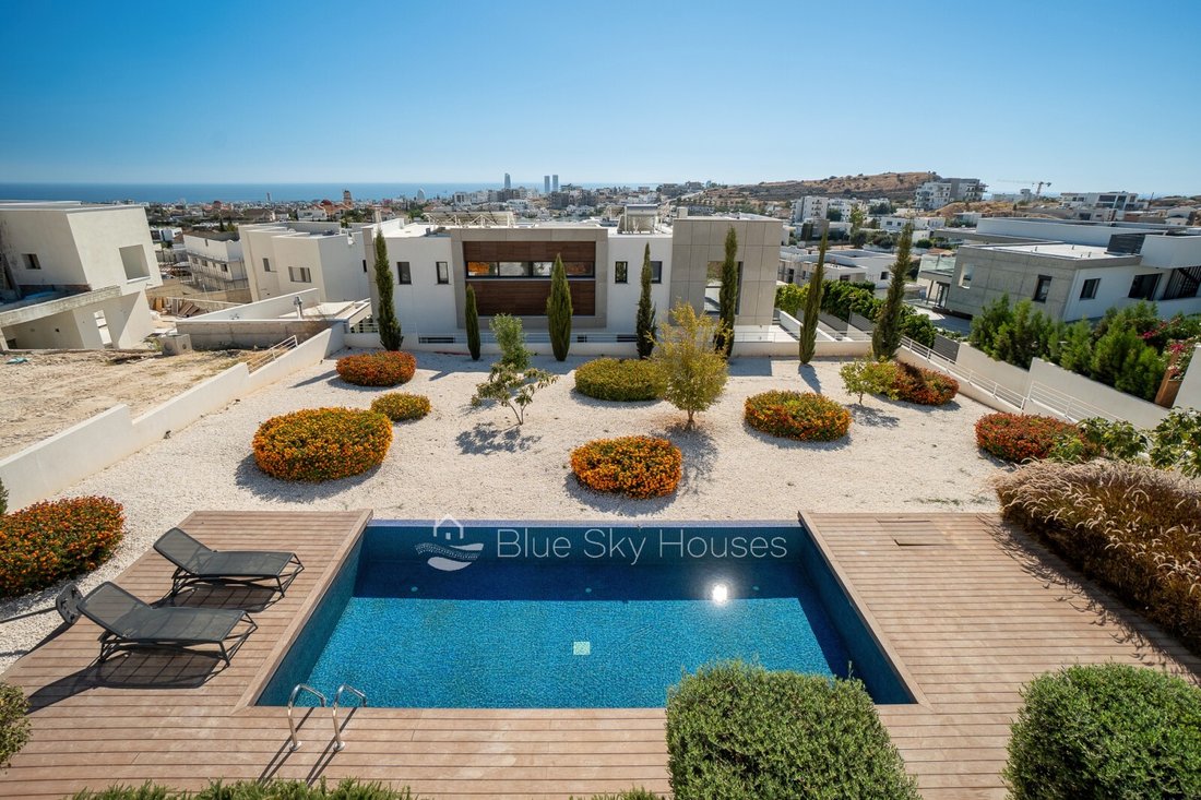 Villa in Agios Athanasios, Limassol, Cyprus 3 - 16579871