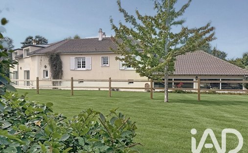 House in Sorel-Moussel, Centre-Val de Loire, France 1