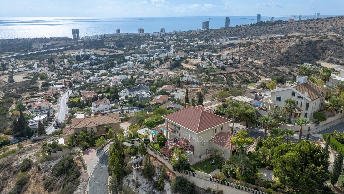 Villa in Agios Tychon, Limassol, Cyprus 3 - 16564891