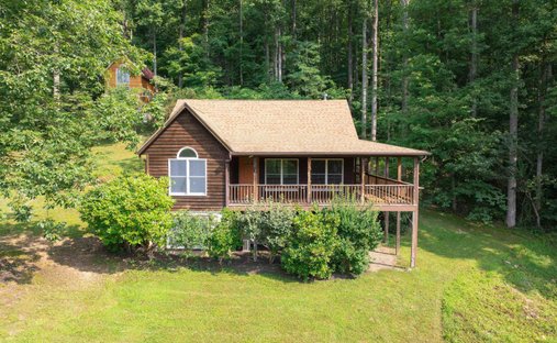 House in Syria, Virginia, United States 1