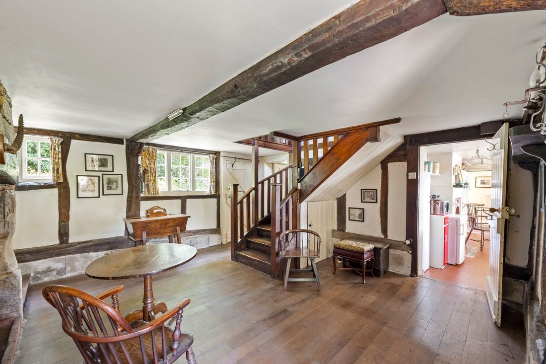 House in Rotherfield, England 2 - 18475679