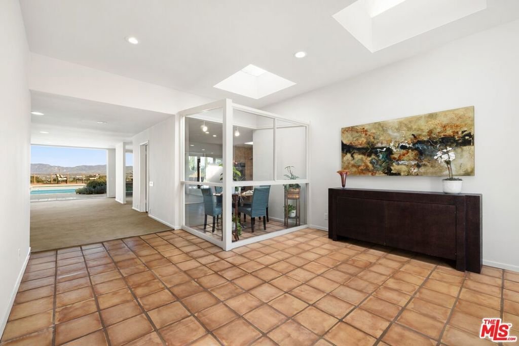 House in Los Angeles, California, United States 3 - 18477886