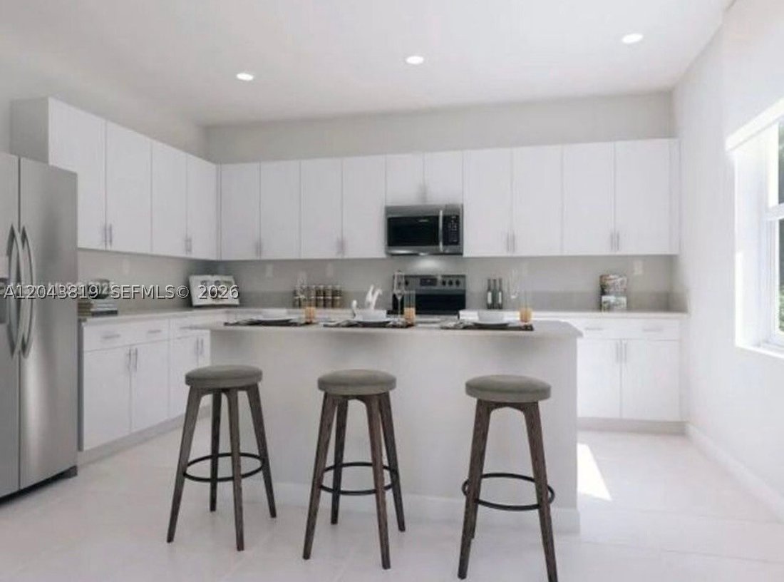 House in Miami, Florida, United States 5 - 18478003
