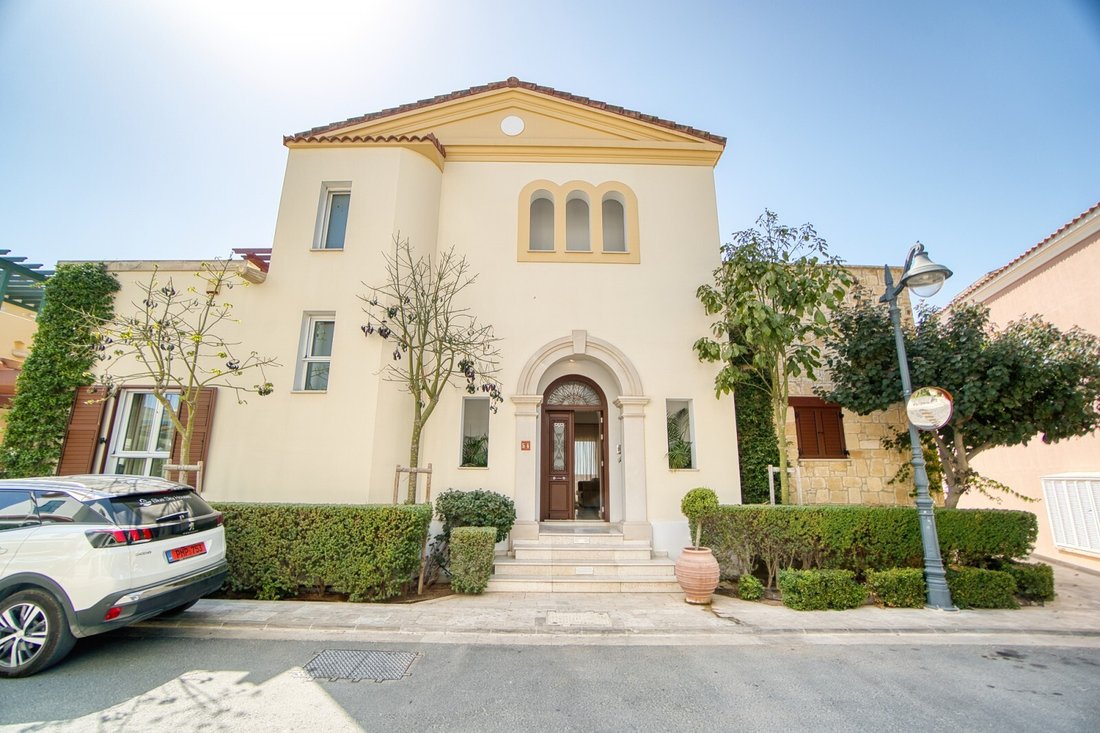 Villa in Limassol, Limassol, Cyprus 1 - 13551688