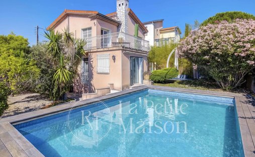 Villa in Nice, Provence-Alpes-Côte d'Azur, France 1