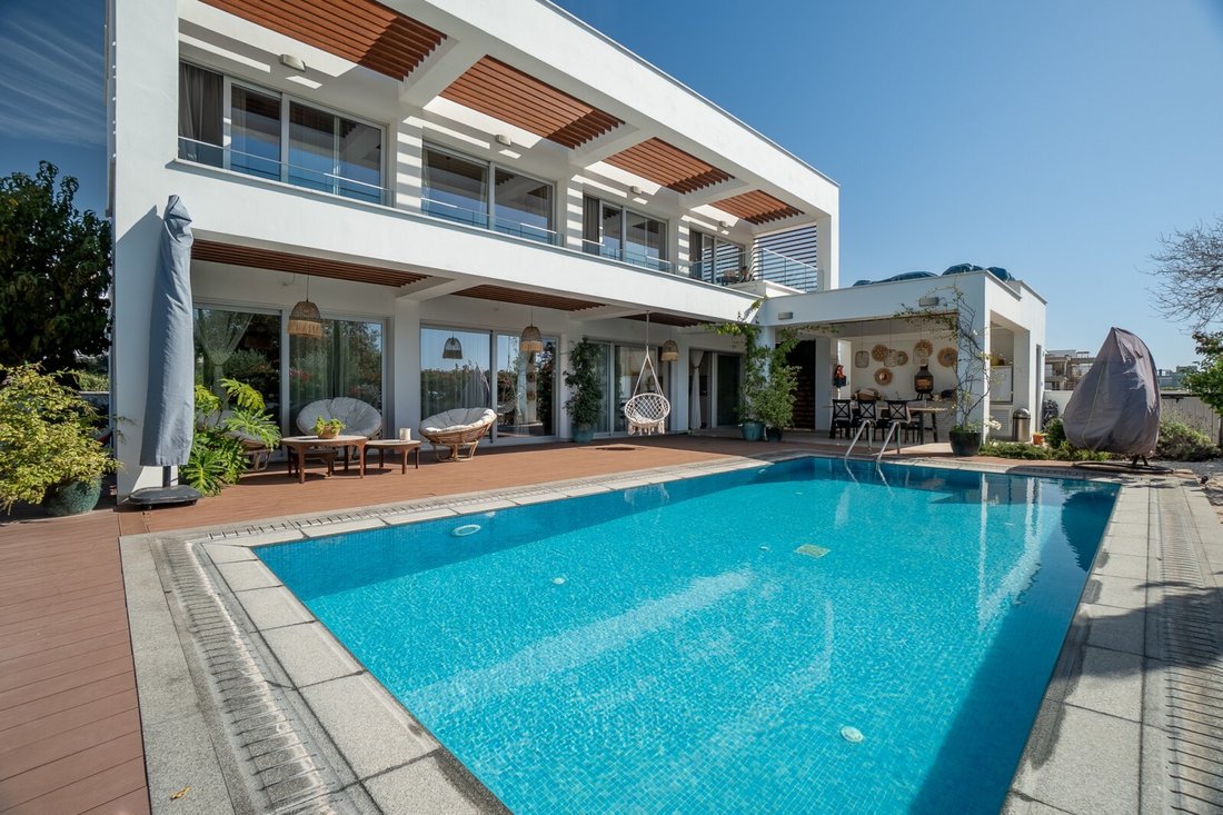 Villa in Yeroskipou, Paphos, Cyprus 1 - 16573066