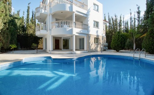 Villa in Paphos, Paphos, Cyprus 1