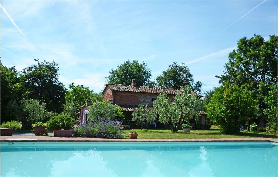 Estate in Ponte ai Pini, Altopascio, Tuscany 4 - 18474469