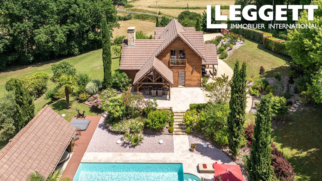 Villa in Marquay, Nouvelle-Aquitaine, France 1 - 18478560