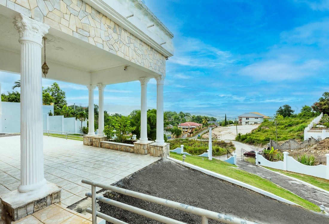 House in Mandeville, Manchester Parish, Jamaica 4 - 18477061