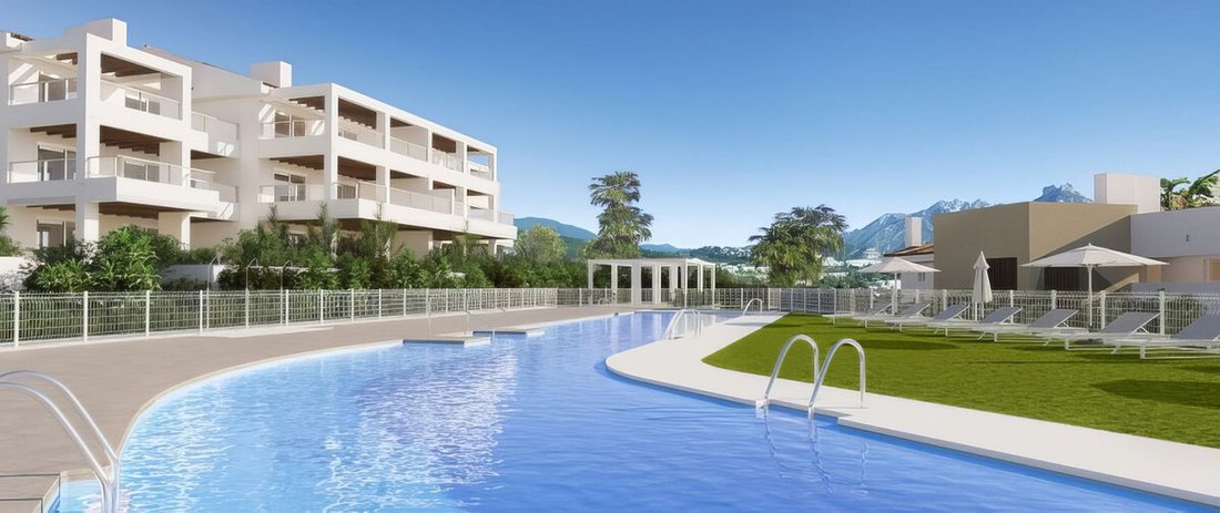 Apartment in Benahavis, Andalusia, Spain 2 - 18474824