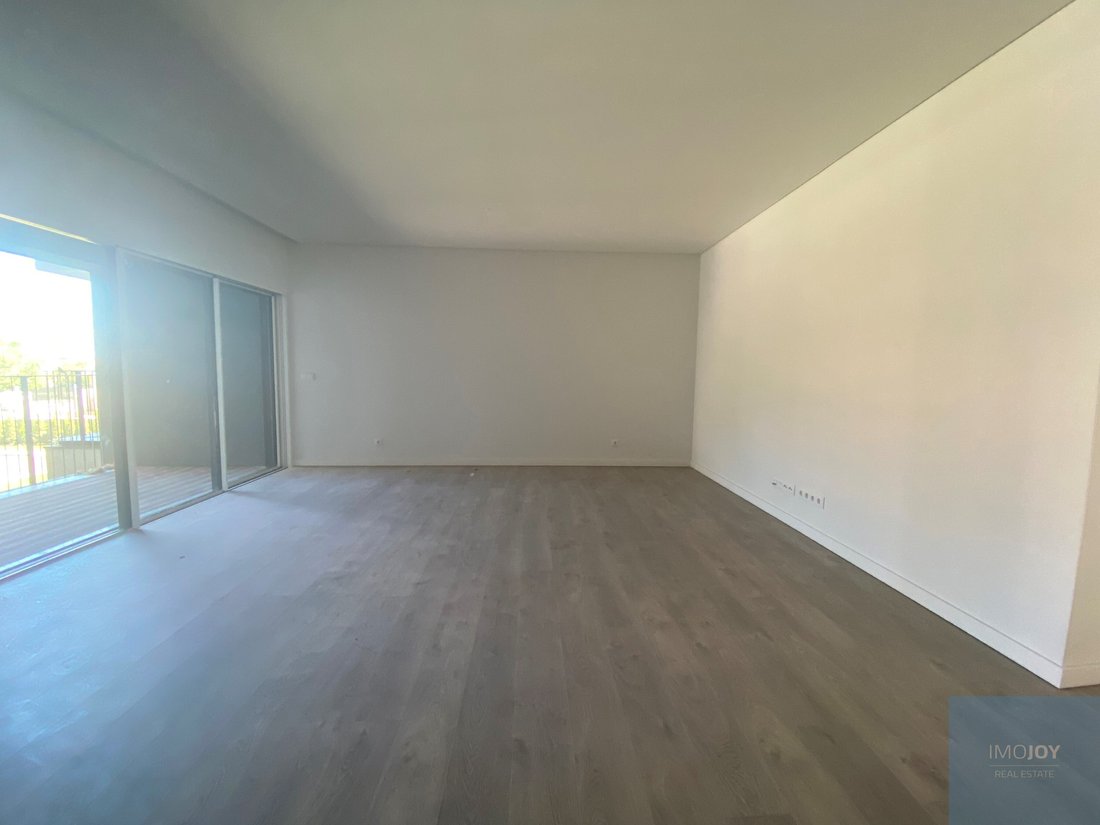 Apartment in Carcavelos e Parede, Lisbon, Portugal 3 - 15348084