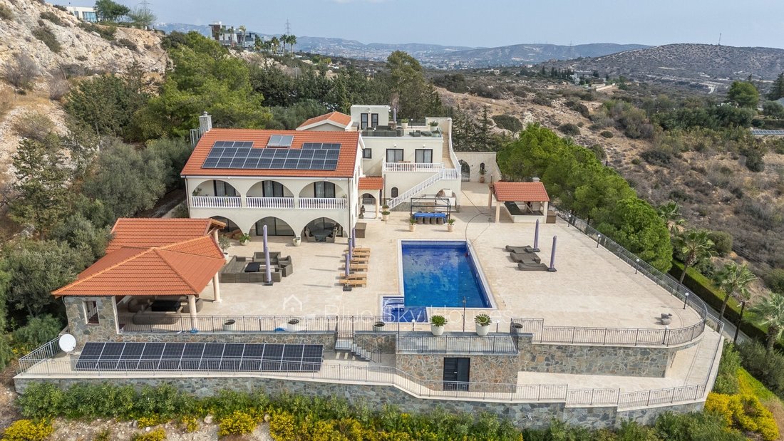 Villa in Pareklisia, Limassol, Cyprus 1 - 16564897