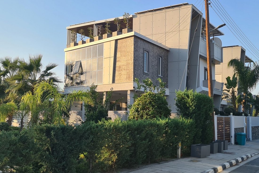 Villa in Agios Tychon, Limassol, Cyprus 5 - 16564818