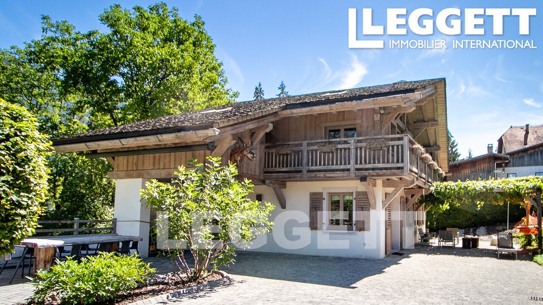 Chalet in La Riviere-Enverse, Auvergne-Rhône-Alpes, France 1 - 17051888
