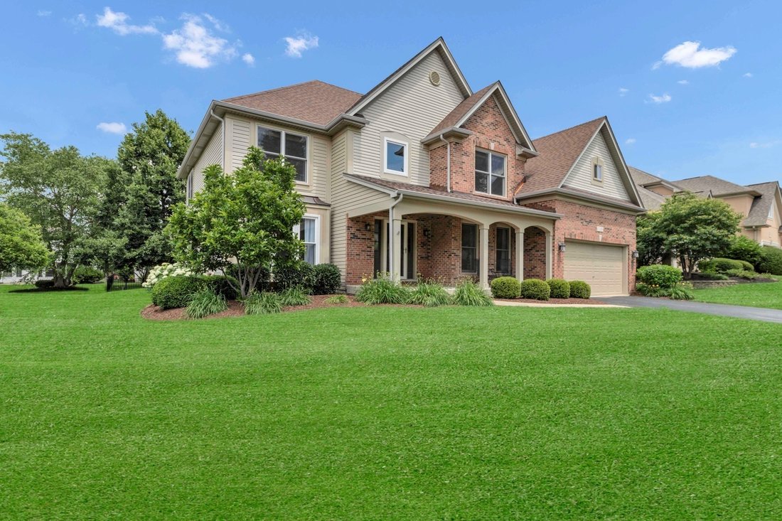 House in South Elgin, Illinois, United States 2 - 18478418