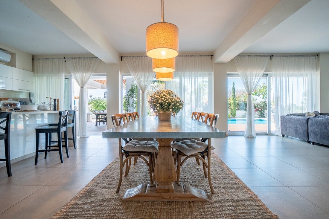 Villa in Yeroskipou, Paphos, Cyprus 3 - 16573066