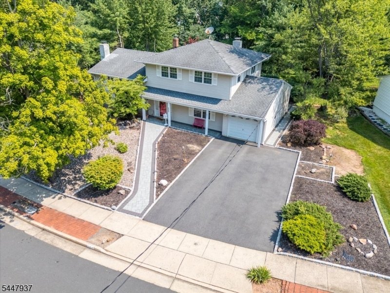 House in Metuchen, New Jersey, United States 4 - 18478715