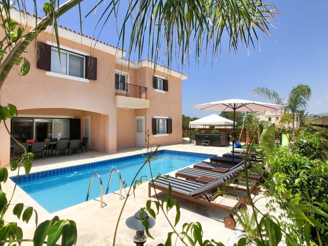 Villa in Peyia, Paphos, Cyprus 3 - 16564761