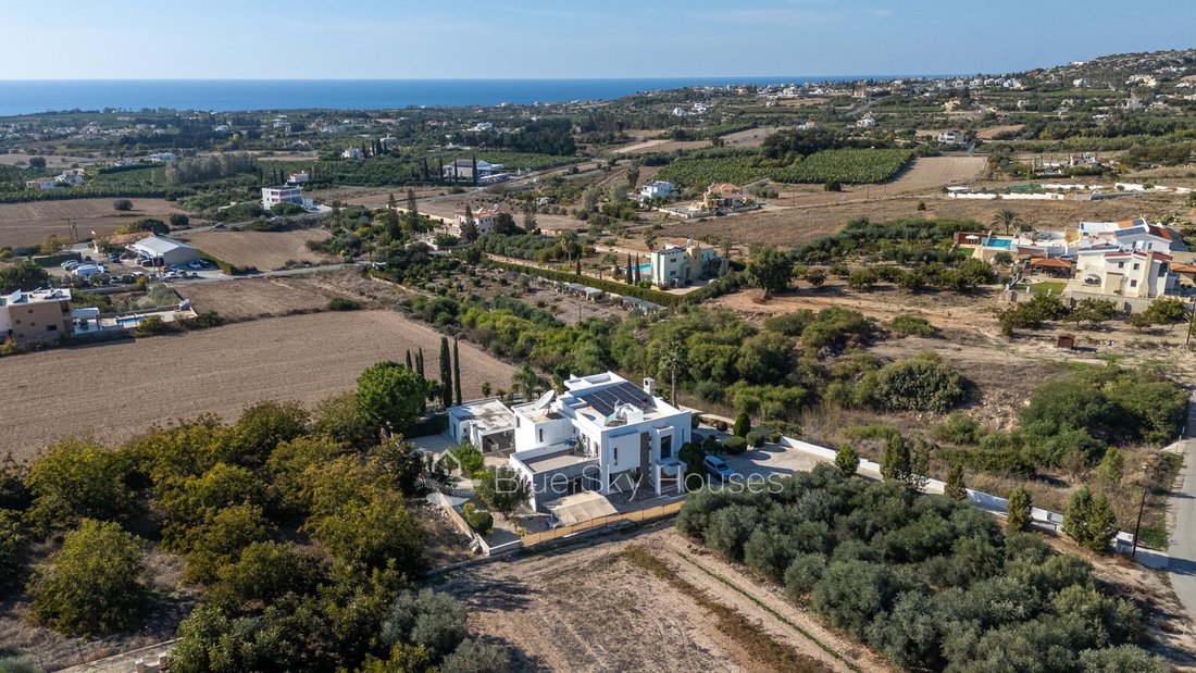 Villa in Peyia, Paphos, Cyprus 2 - 16656672