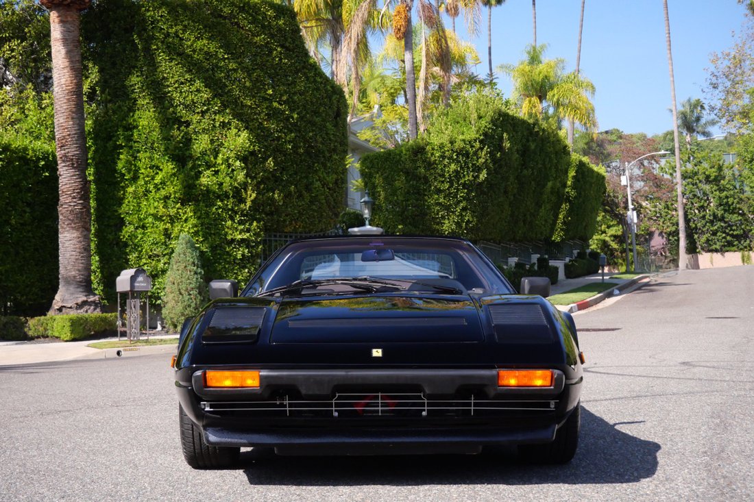 Cabriolet in West Hollywood, CA, United States 2 - 18476050