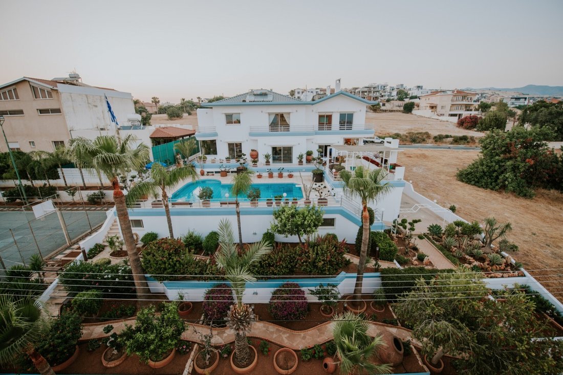 Villa in Mesa Geitonia, Limassol, Cyprus 3 - 16564778