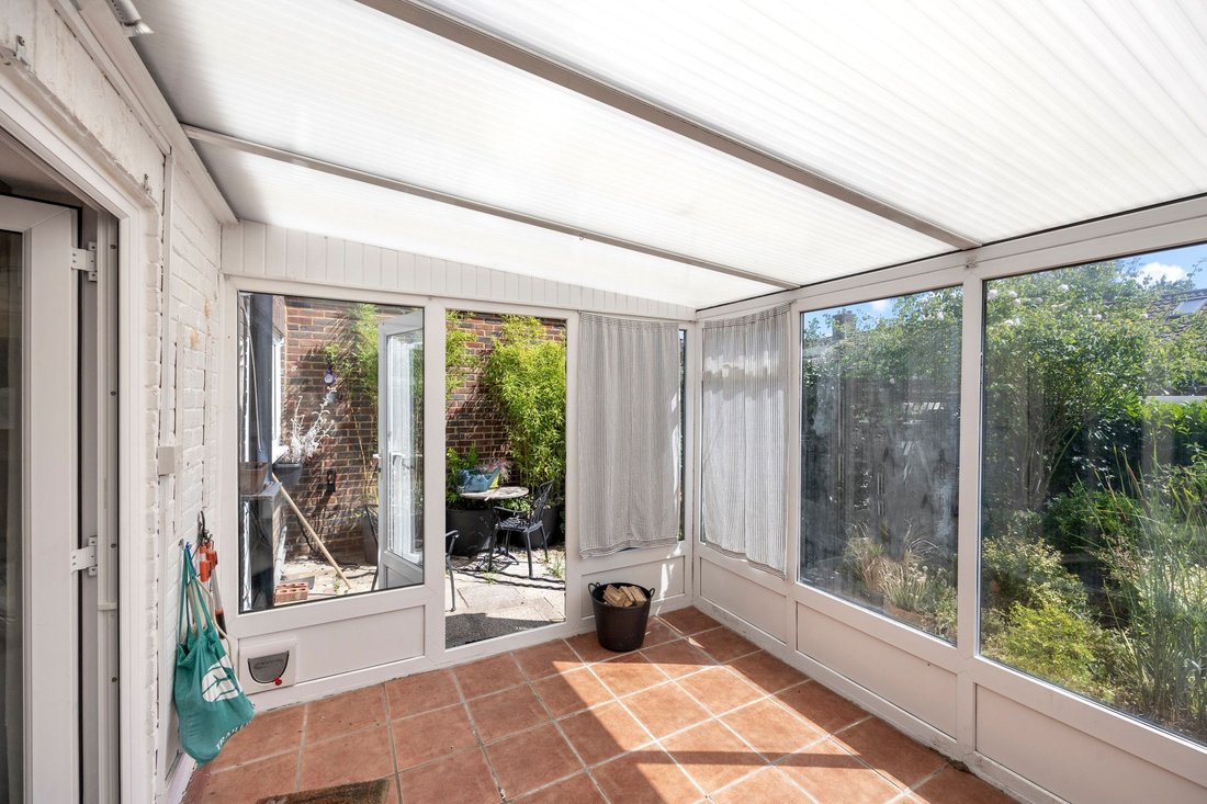 House in Okehurst, Billingshurst, England 3 - 18475671